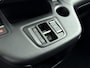 Opel Combo-e Electric 136 pk L2 50kWh | Long | 3 Zitplaatsen | Camera | Carplay | Betimmering Laadruimte