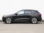 Audi SQ6 e-tron SQ6 quattro 100 kWh | Luchtvering | Pano | Leder bekleding met diamond stitching | Verwarmbare stoelen v+a | HUD | Stuurverwaming | 360° camera | B&O | Voorstoelen met massagefunctie |