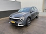 Kia Sportage 1.6 T-GDi Hybrid DynamicLine Navigatie, Parkeersensoren, Climate control, Achteruitrijcamera, Adaptieve cruise control, Fabrieksgarantie, BTW-auto