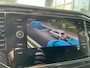 Volkswagen T-Roc 1.5 TSI 150pk DSG R-Line / Zwart Dak / 19" Suzuka / Virtual Cockpit / Stoelverwarming / LED / Trekhaak / Camera / Keyless / Alarm / Sport Comfort Stoelen / Dode Hoek