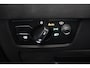 Volkswagen Passat Variant 1.4 TSI PHEV GTE Business 218 pk Automaat (DSG) | Trekhaak | Panoramadak | Parkeersensoren (Park assist) | Achteruitrijcamera | Adaptieve cruise control | Stoelverwarming |