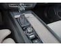 Volvo XC60 T5 Inscription - Panorama/schuifdaK - IntelliSafe Assist & Surround - Parkeercamera achter - Verwarmde voorstoelen - Parkeersensoren voor & achter - Elektr. bedienb. bestuurdersstoel met geheugen - Extra getint glas - 19' LMV