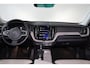 Volvo XC60 T5 Inscription - Panorama/schuifdaK - IntelliSafe Assist & Surround - Parkeercamera achter - Verwarmde voorstoelen - Parkeersensoren voor & achter - Elektr. bedienb. bestuurdersstoel met geheugen - Extra getint glas - 19' LMV