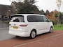 Volkswagen Multivan 1.4 eHybrid L2H1 Life | 7-persoons | Camera | Cruise Control | Apple Carplay | NL-Auto |
