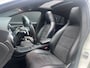 Mercedes-Benz CLA Shooting Brake 180 OrangeArt Edition|Amg|Panorama|Alcantara