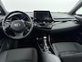 Toyota C-HR 2.0 Hybrid Business Plus | Dodehoek detectie | Navigatie | Stoelverwarming | Parkeersensoren | Clima | Stuurwiel verwarmbaar