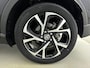 Toyota C-HR 2.0 Hybrid Business Plus | Dodehoek detectie | Navigatie | Stoelverwarming | Parkeersensoren | Clima | Stuurwiel verwarmbaar