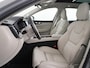Volvo XC60 2.0 T8 Plug-in hybrid AWD Ultimate Bright Vapour Grey/20inch/Panodak/Headup/360Camera etc.