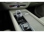 Volvo XC60 2.0 T6 Plug-in hybrid AWD Plus Dark | Pano | H&K | Keyless | 360Cam | Stoelvent. | Memory Seats