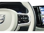 Volvo XC60 2.0 T6 Plug-in hybrid AWD Plus Dark | Pano | H&K | Keyless | 360Cam | Stoelvent. | Memory Seats
