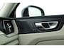 Volvo XC60 2.0 T6 Plug-in hybrid AWD Plus Dark | Pano | H&K | Keyless | 360Cam | Stoelvent. | Memory Seats