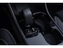 Volvo EX40 Single Motor Extended Range Ultra 82 kWh | Adaptieve Cruise + Pilot Assist | BLIS | Stoel + Stuurverwarming | Elektrisch Verstelbare Stoelen + Geheugen | Panoramadak Elektrisch | Harman/Kardon Audio | Google Services