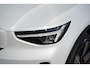 Volvo EX40 Single Motor Extended Range Ultra 82 kWh | Adaptieve Cruise + Pilot Assist | BLIS | Stoel + Stuurverwarming | Elektrisch Verstelbare Stoelen + Geheugen | Panoramadak Elektrisch | Harman/Kardon Audio | Google Services