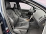 Volvo XC60 2.0 T6 FWD Summum | 306PK! | adaptieve cruise | Stand kachel | Stoelverwarming | DAB | Keyless entry/start | BLIS | Parkeersensoren V+A | Parkeercamera | Volvo on Call | Verwarmbare voorruit |Trekhaak |