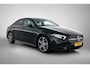 Mercedes-Benz A-klasse 200 Business AMG (SFEERVERLICHTING, CARPLAY, CAMERA, STOELVERWARMING, 1e EIGENAAR, GOED ONDERHOUDEN)