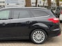 Ford Focus Wagon 1.0 Navi Airco Cruise PDC Trekhaak Stoel vw Keyless Nieuwe APK Boekjes Bluetooth