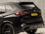 BMW X5 xDrive45e High Executive M Sport 395Pk Automaat (FULL OPTION, SKYLOUNGE PANORAMADAK, ALCANTARA HEMELBEKLEDING, M PAKKET, LUCHTVERING, APPLE CARPLAY, COMFORT ZETELS, LASER LED, ADAPTIVE CRUISE, HARMAN/KARDON, STUUR/STOELVERWA