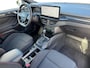 Ford Focus Wagon 1.0 EcoBoost Hybrid ST-Line | Automaat | Apple carplay & Android auto | Navigatie | Parkeersensoren voor en achter | Achteruitrijcamera | Cruise control | DAB |