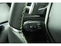 Peugeot 2008 1.2 Hybrid 145PK GT | Navigatie | Alcantara | Camera | Stoelverwarming | Adapt. Cruise Control | PDC V+A | LMV 17 Inch