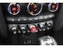 MINI John Cooper Works Mini 2.0 Chili / Panoramadak / JCW Stoelen / 18'' / Harman Kardon / Groot Navi. / Parkeerhulp V+A / Stoelverwarming / Cruise Control
