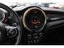 MINI John Cooper Works Mini 2.0 Chili / Panoramadak / JCW Stoelen / 18'' / Harman Kardon / Groot Navi. / Parkeerhulp V+A / Stoelverwarming / Cruise Control