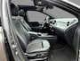 Mercedes-Benz B-klasse 180 Business Solution Panorama Dak / Camera / Electr. Achterklep / Stoelverwarming /