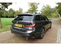BMW 3-Serie Touring 320i High Executive M-SPORT | Pano | LED | CarPlay | Stoelverw. | Elektr. klep | Camera |