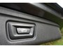 BMW 3-Serie Touring 320i High Executive M-SPORT | Pano | LED | CarPlay | Stoelverw. | Elektr. klep | Camera |