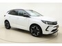 Opel Grandland 1.2 Turbo 130pk Automaat Ultimate | Navigatie | Alcantara bekleding | Elektrische achterklep | Stoel- en stuurverwarming | Climate control | Cruise control | Zwart dak