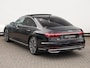 Audi A8 60 TFSI e quattro | Pano | Stoelverwarming v+a | Matrix verlichting | Verwarmbaar voorruit | HUD | Stoelventilatie + massage voor | B&O | Leder bekleding met ruitpatroon | Nieuwprijs €159 494 |