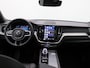 Volvo XC60 2.0 T6 Plug-in hybrid AWD Plus Black Edition 350PK Facelift, Trekhaak inklapbaar, Panoramadak, 22" velgen, Getint Glas, Nappa Leder, 360 Camera, Elek. stoelen, Stoelverwarming, Keyless, Dodehoek Detectie, LED koplampen