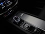 Volvo XC60 2.0 T6 Plug-in hybrid AWD Plus Black Edition 350PK Facelift, Trekhaak inklapbaar, Panoramadak, 22" velgen, Getint Glas, Nappa Leder, 360 Camera, Elek. stoelen, Stoelverwarming, Keyless, Dodehoek Detectie, LED koplampen