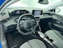 Peugeot e-208 EV Style 50 kWh 136pk Automaat | 3-Fase Laden | Navigatie via Apple Carplay/Android Auto | Climate Control | Cruise Control | Parkeersensoren Achter | DAB Ontvanger | LED Koplampen | Lederen Stuurwiel |