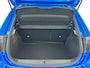 Peugeot e-208 EV Style 50 kWh 136pk Automaat | 3-Fase Laden | Navigatie via Apple Carplay/Android Auto | Climate Control | Cruise Control | Parkeersensoren Achter | DAB Ontvanger | LED Koplampen | Lederen Stuurwiel |