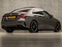 Mercedes-Benz A-klasse 200 Premium Plus AMG Automaat 164Pk (APPLE CARPLAY, PANORAMADAK, BURMESTER, SFEERVERLICHTING, STOELVERWARMING, CAMERA, SPORTSTOELEN, NIEUWE APK, NIEUWSTAAT)