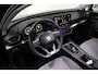 SEAT Leon 1.5 eTSI Style Business Intense DSG / Automaat / 5 jaar garantie / Apple carplay / Android auto /