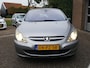 Peugeot 307 XT PREMIUM 1.6i-16V 5-Drs AUTOMAAT (4T) TREKHAAK | Cruise & Climate control | Radio & CD-speler | DEALER ONDERHOUDEN!