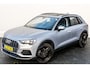 Audi Q3 35 TFSI 150 PK S Line RIJKLAAR INCL GARANTIE. | Trekhaak | Audi virtual cockpit | Panoramadak | Clima | Leer | Achteruitrijcamera | PDC V/A |