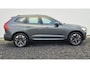 Volvo XC60 2.0 T6 Phev AWD Ultra Dark MY 2026 - 20” Wielen - Panoramadak - Lighting –Head up - H/K Audio - 360 Camera - Alarm - Climate - Full led koplampen –Donkere hemel