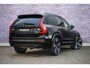 Volvo XC90 2.0 T8 Recharge AWD Ultimate Dark | Long Range | Luchtvering | 22" | Trekhaak | Bowers & Wilkins | Adaptieve Cruise Control | Panoramisch schuif/kanteldak | 360° Camera | Head-Up Display | Geventileerde/Massagestoelen |
