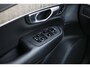 Volvo XC90 2.0 T8 Recharge AWD Ultimate Dark | Long Range | Luchtvering | 22" | Trekhaak | Bowers & Wilkins | Adaptieve Cruise Control | Panoramisch schuif/kanteldak | 360° Camera | Head-Up Display | Geventileerde/Massagestoelen |
