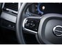 Volvo XC90 2.0 T8 Recharge AWD Ultimate Dark | Long Range | Luchtvering | 22" | Trekhaak | Bowers & Wilkins | Adaptieve Cruise Control | Panoramisch schuif/kanteldak | 360° Camera | Head-Up Display | Geventileerde/Massagestoelen |