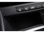 BMW X1 SDrive20i Upgrade Edition Sport Aut. | Panorama | Sportstoelen | Stoelverwarming | Facelift | Xenon | Trekhaak | Orig. NL |