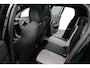 Peugeot e-208 EV GT 350 50 kWh | Achterbank in delen neerklapbaar | Achteruitrijcamera | Airco (automatisch)