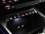 Audi A3 Sportback 40 TFSI e S edition 204 PK | S-line | Automaat | Adaptive Cruise Control | Climate Control | Stoelverwarming | Virtual Cockpit | LED Matrix | Lichtmetalen velgen | Privacy glass |