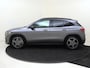 Mercedes-Benz GLA 200 Business Solution AMG / Memory-Stoelen / Panaroma-dak / Night-Pakket / Achteruitrijcamera /