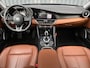 Alfa Romeo Giulia 2.0 TURBO 200pk Automaat Super I Adaptieve Cruise I Bruin Leer I Camera I PDC V+A I Carplay I Portable Phone Laden I