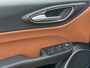 Alfa Romeo Giulia 2.0 TURBO 200pk Automaat Super I Adaptieve Cruise I Bruin Leer I Camera I PDC V+A I Carplay I Portable Phone Laden I