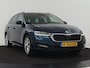 Skoda Octavia 1.0 TSI Business Edition | Trekhaak | Stoelverwarming | Carplay | Parkeerhulp | Navigatie | Digital Cockpit | Climate control | 17'' lichtmetalen velgen | Cruise control