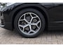 BMW X2 sDrive20i | Panodak | Sportstoelen | Camera | Trekhaak | Stoelverwarming